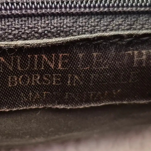 Luxury Tan Leather Bag - Picture 3 of 3